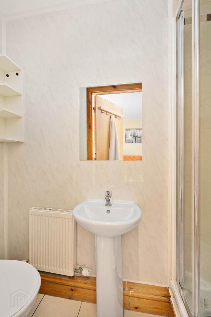 26 Castlegate Grove 17 of 24