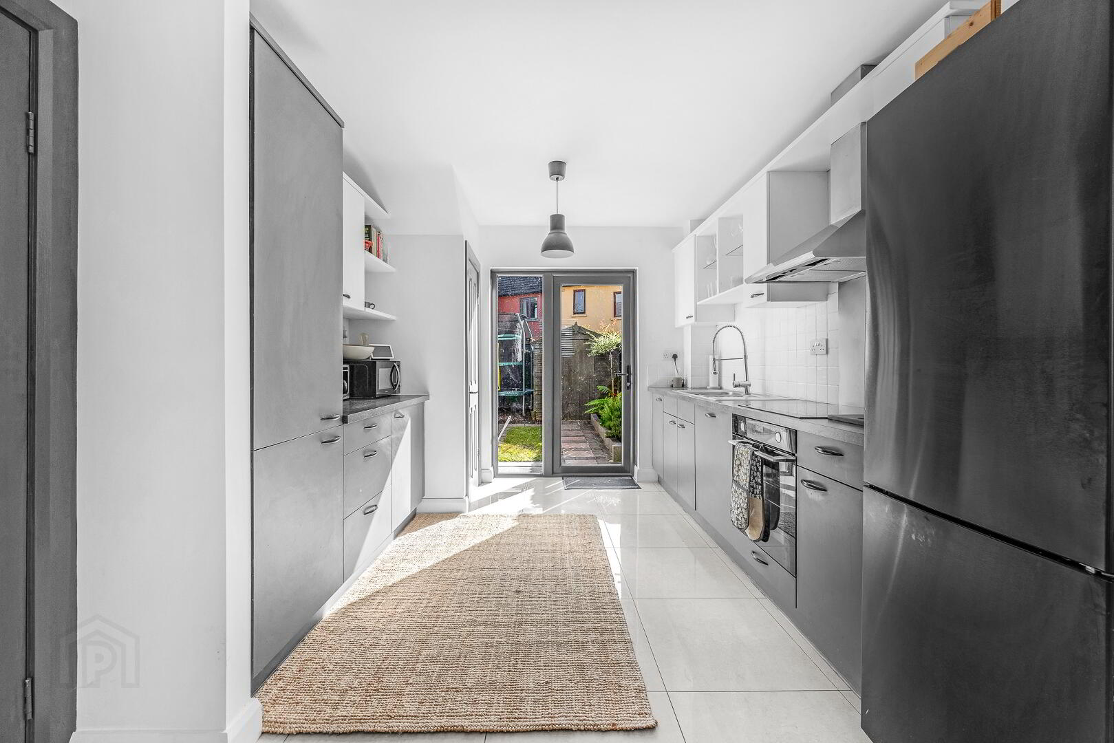 10 Millers Square 4 of 17