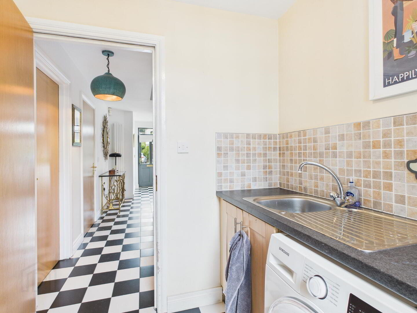60 Galwally Avenue 9 of 51