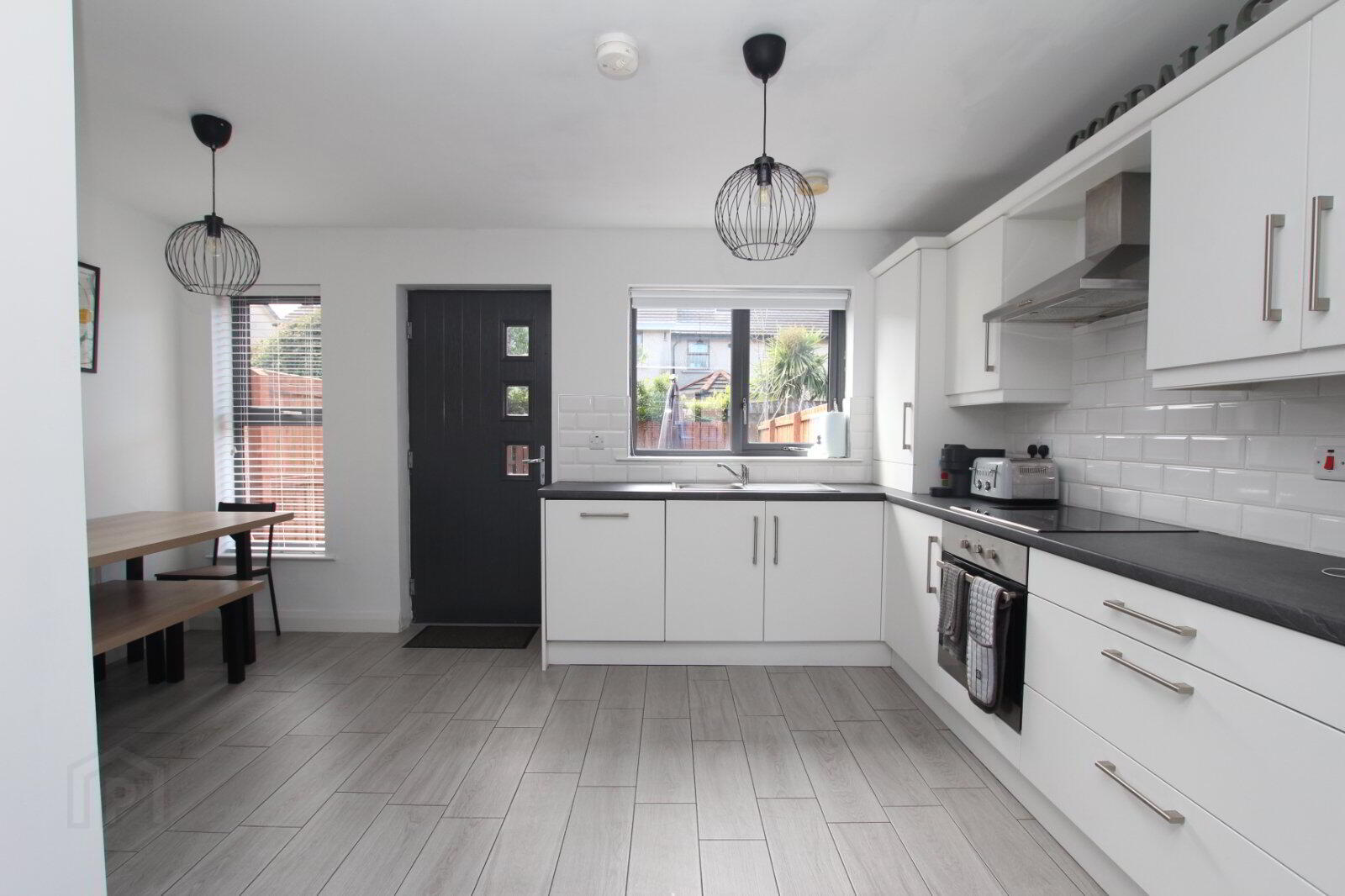 21 Glenwell Mews 5 of 16