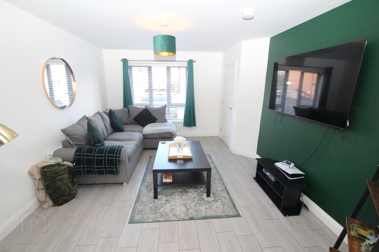 21 Glenwell Mews 4 of 16