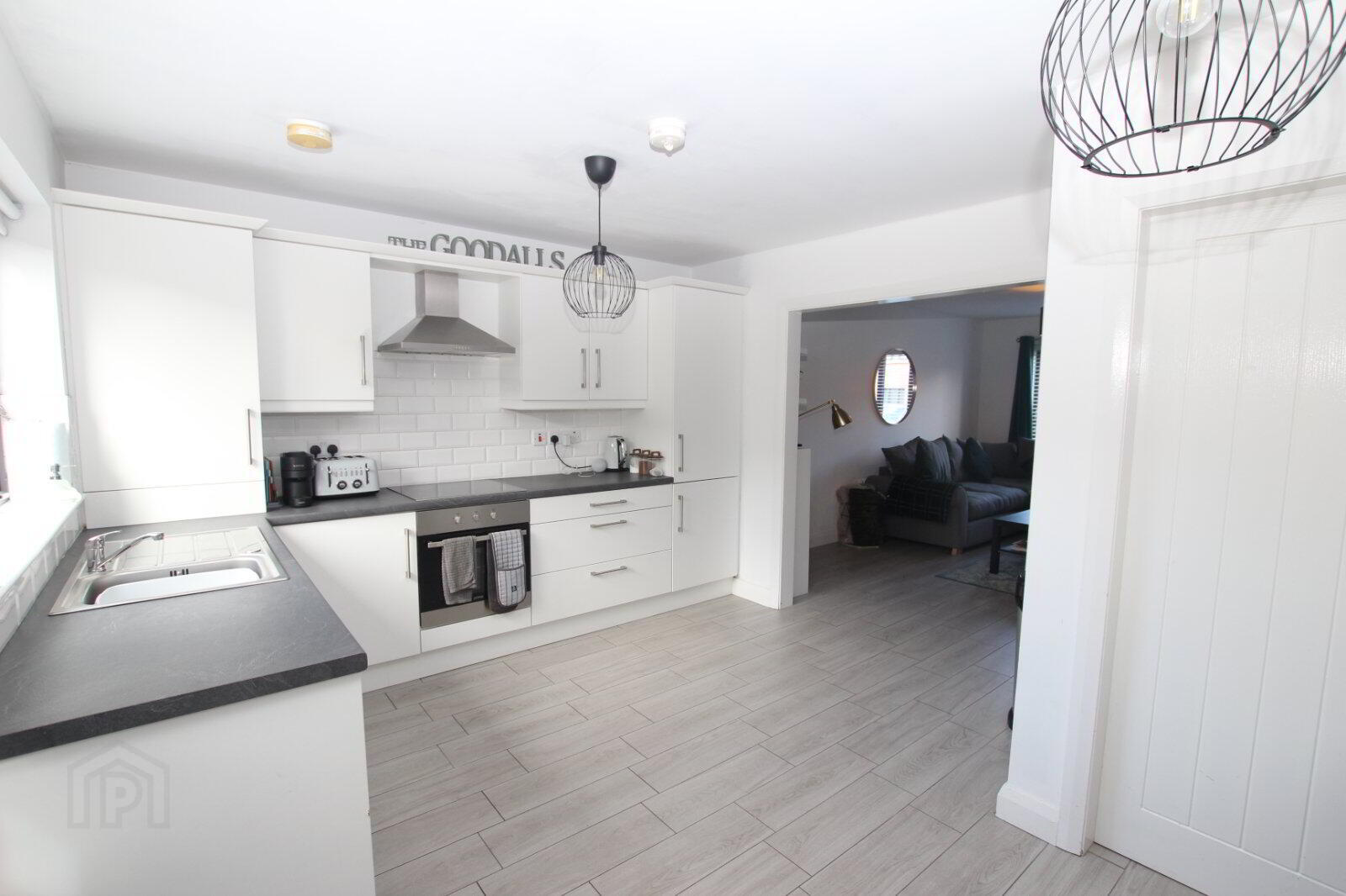 21 Glenwell Mews 7 of 16