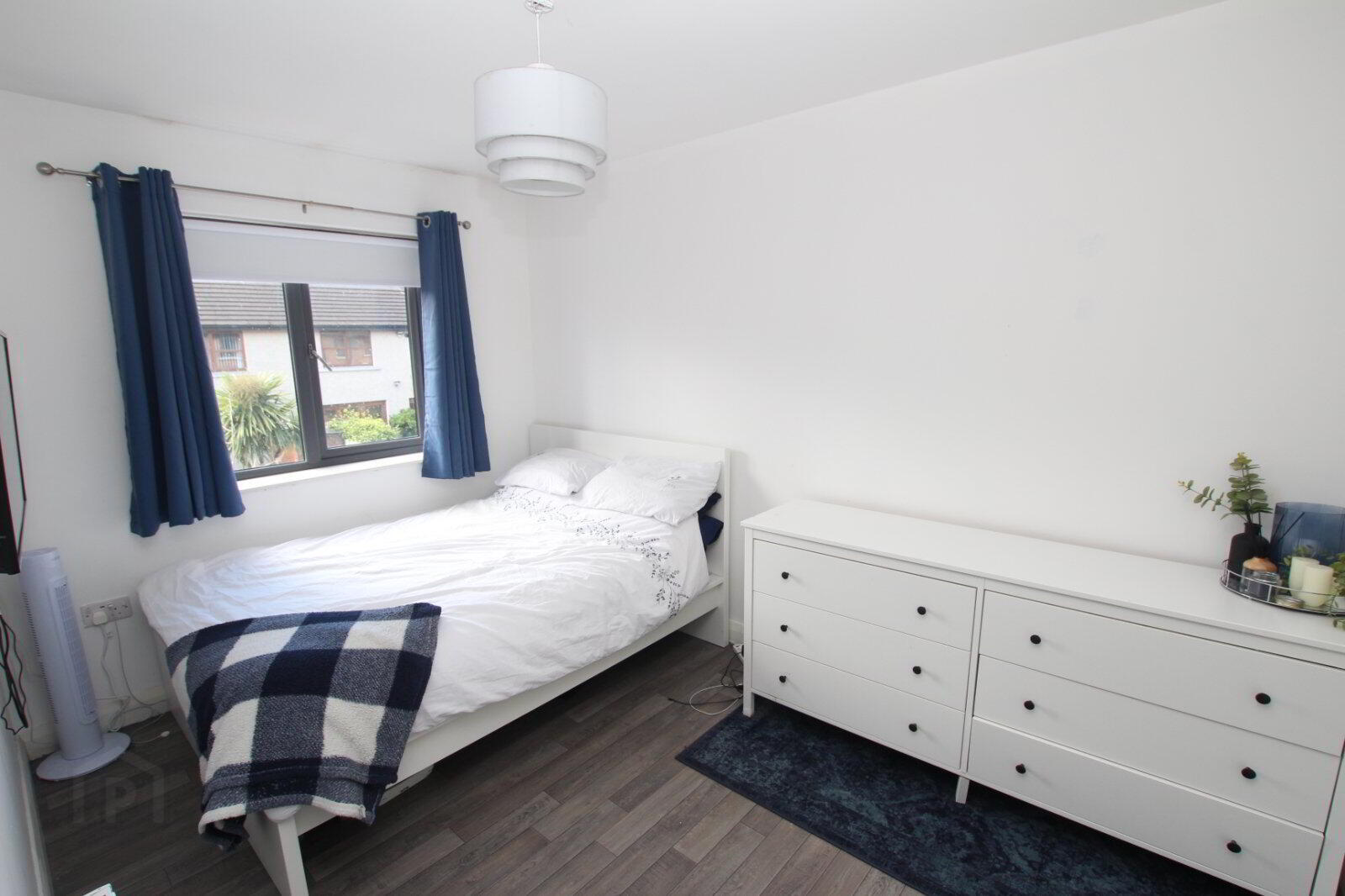 21 Glenwell Mews 9 of 16