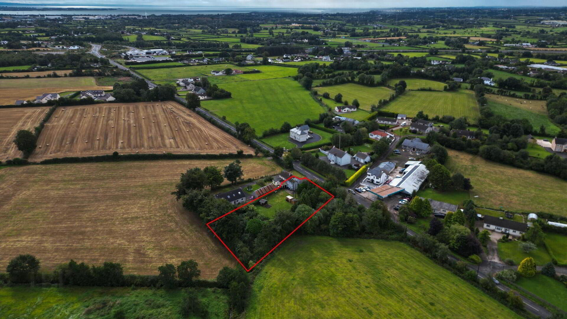 147 Hillhead Road 23 of 24