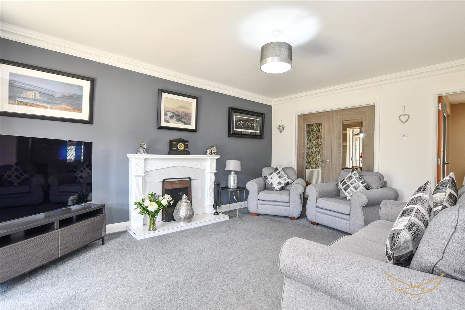 4 Burnet Close 7 of 52