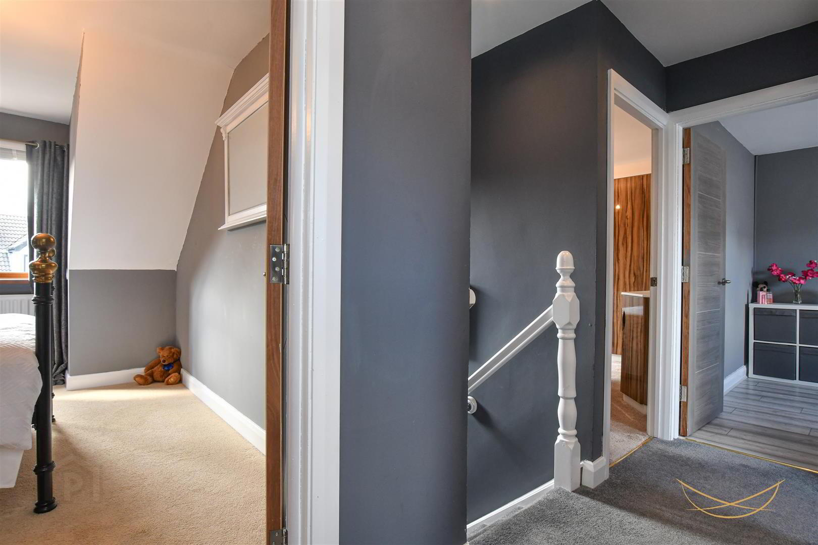 4 Burnet Close 36 of 52