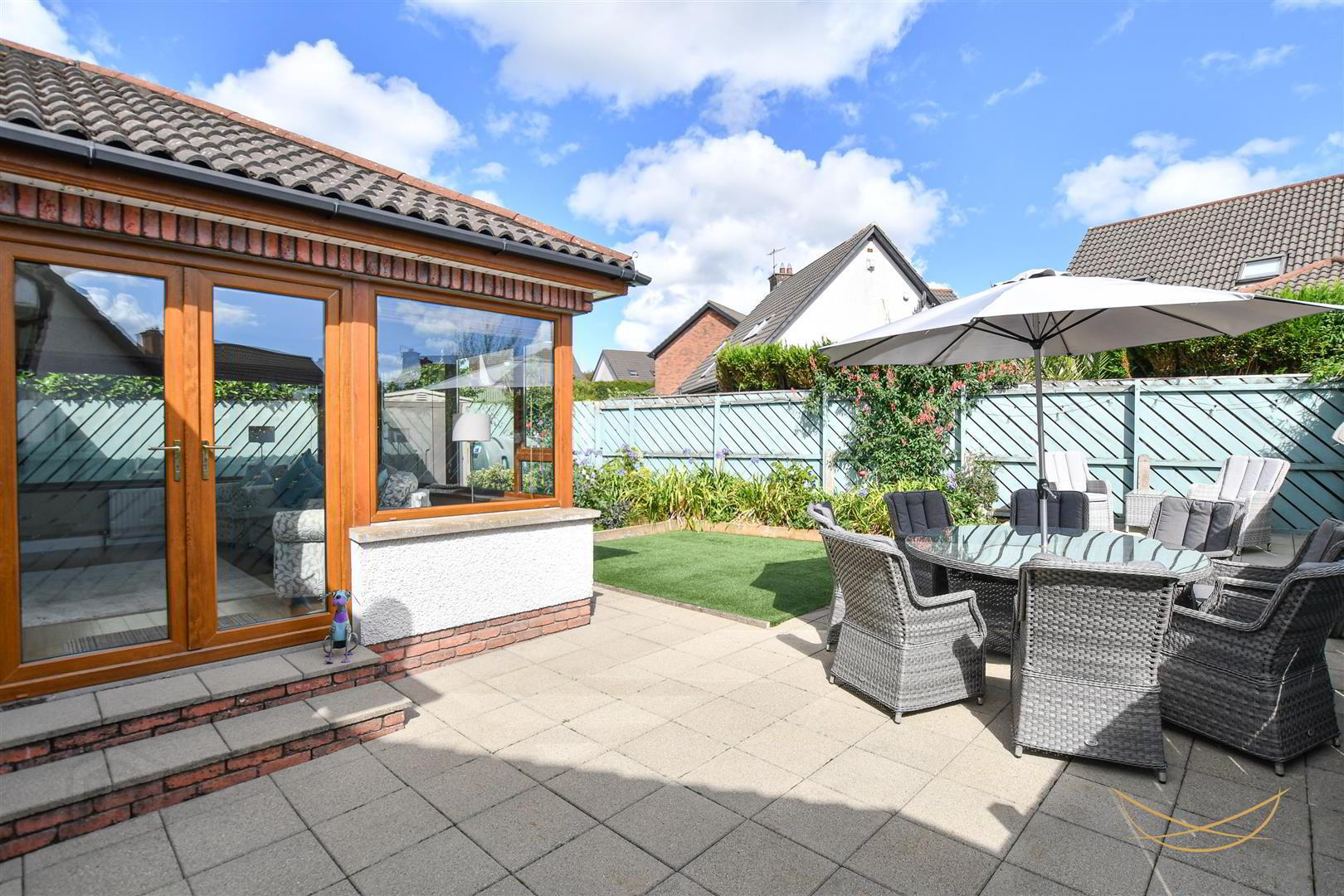 4 Burnet Close 43 of 52