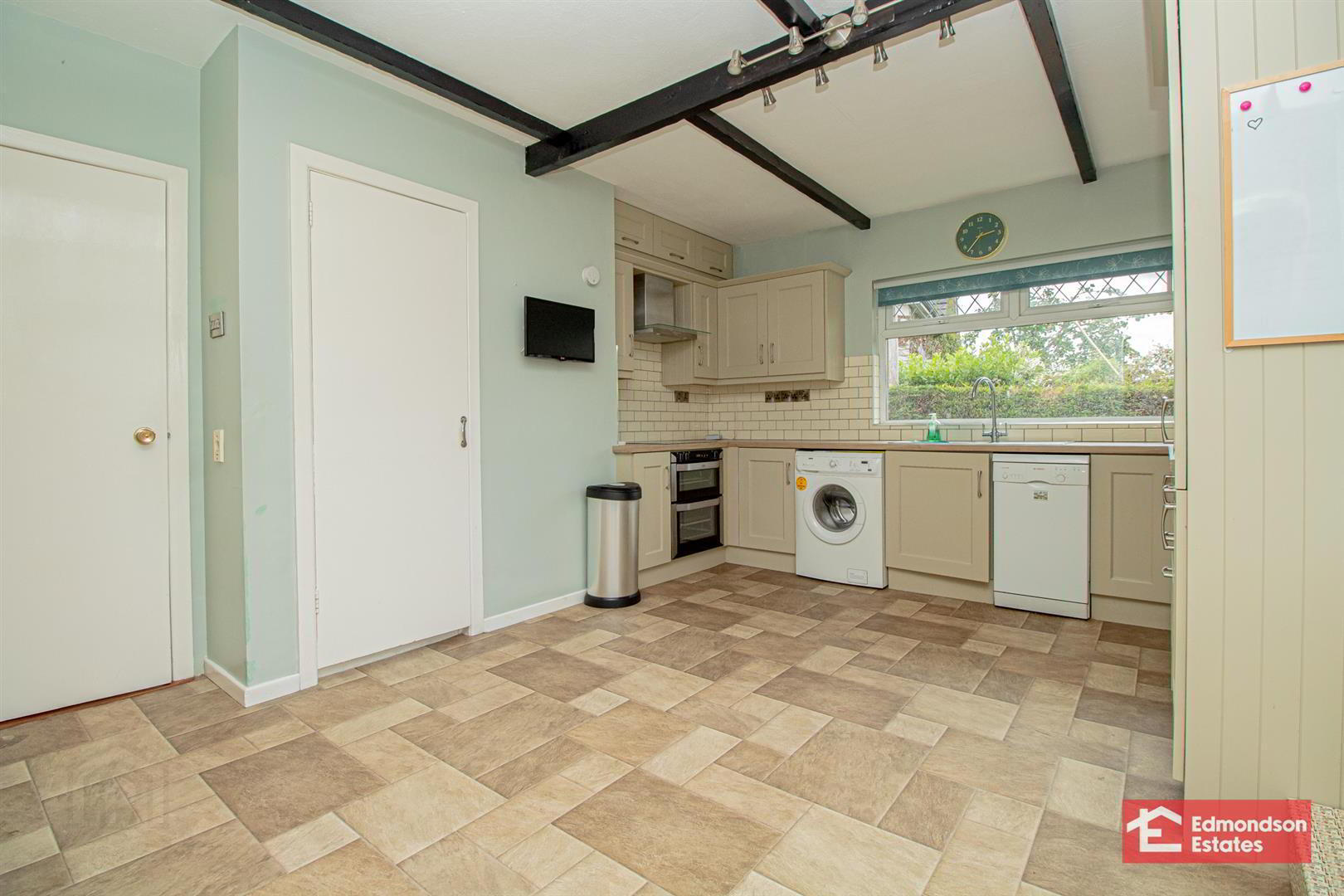 21 Fernisky Road 11 of 26