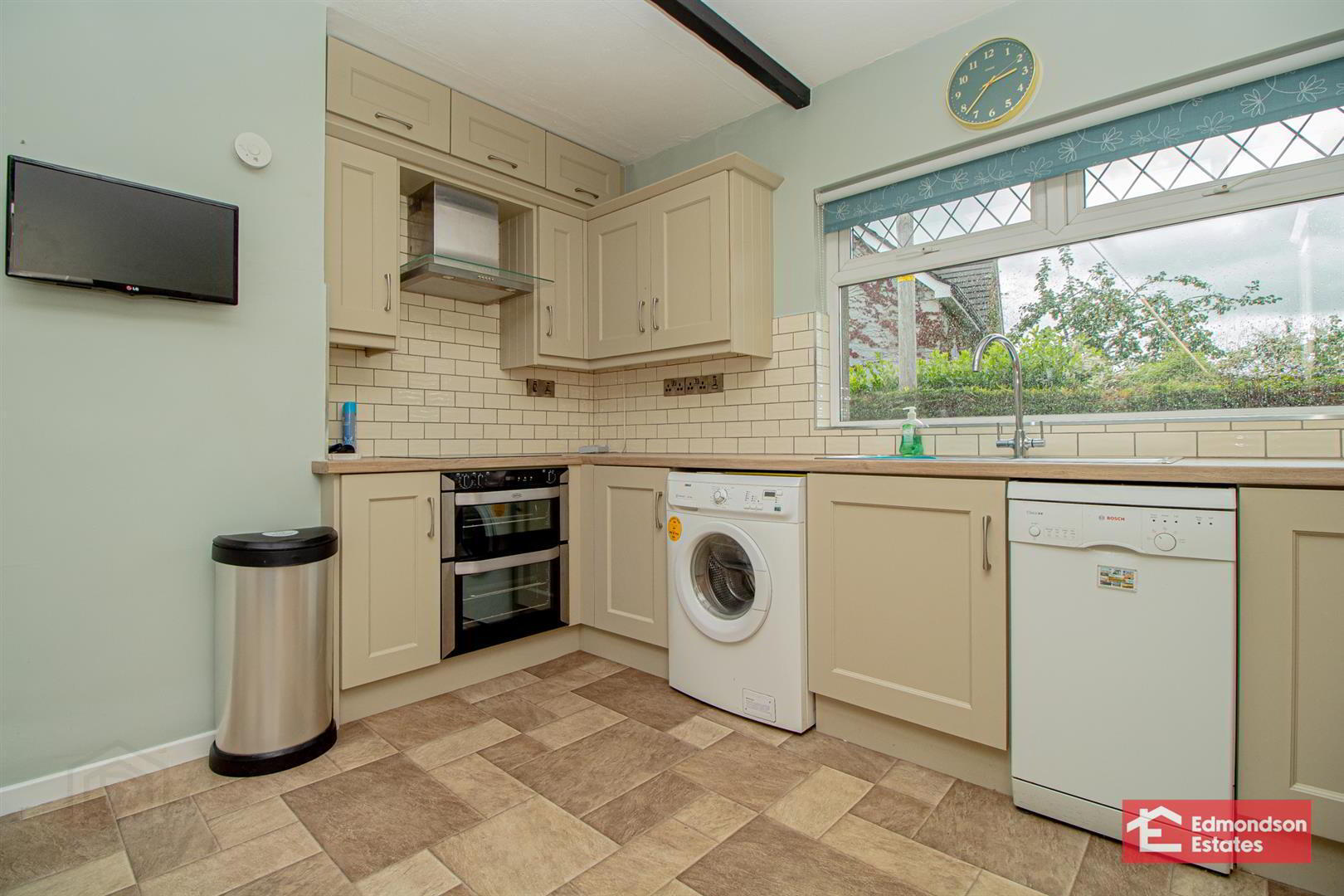 21 Fernisky Road 12 of 26