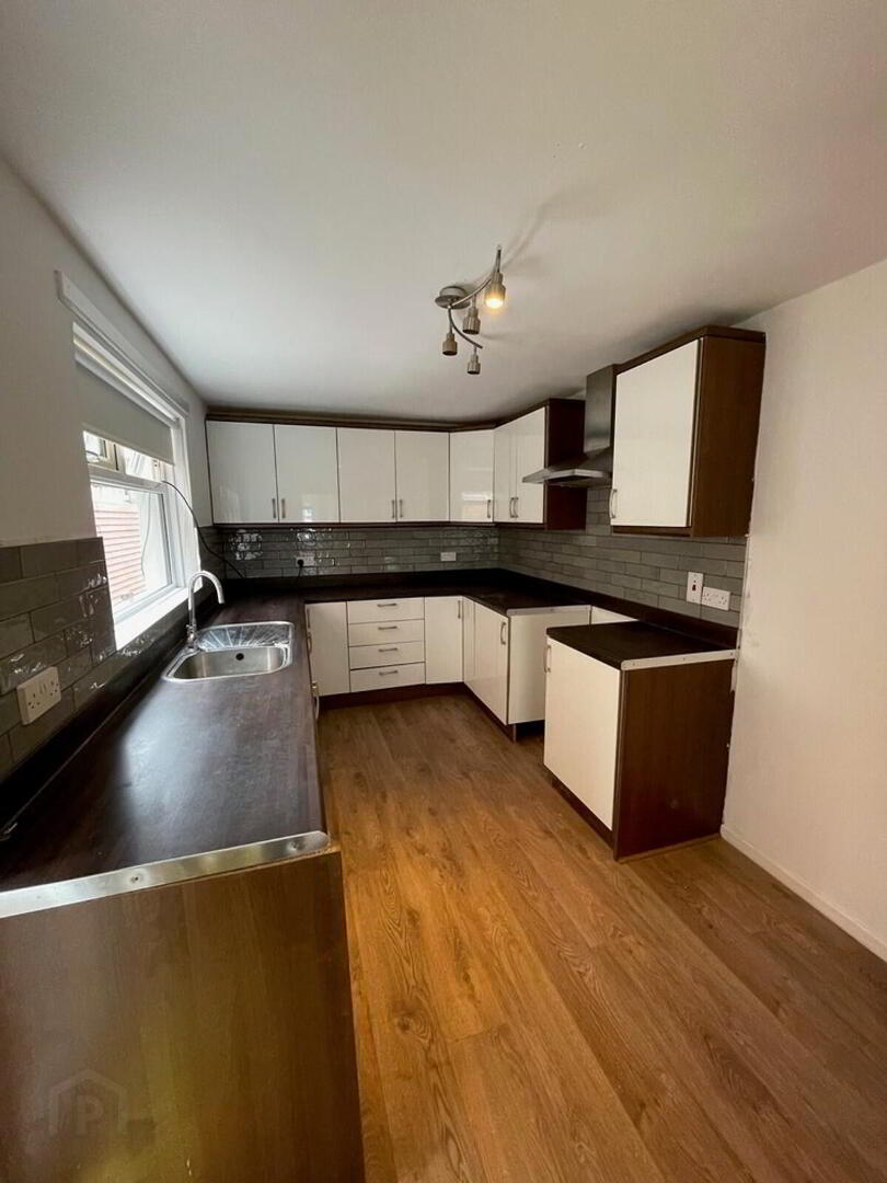 228 Cregagh Road 2 of 12