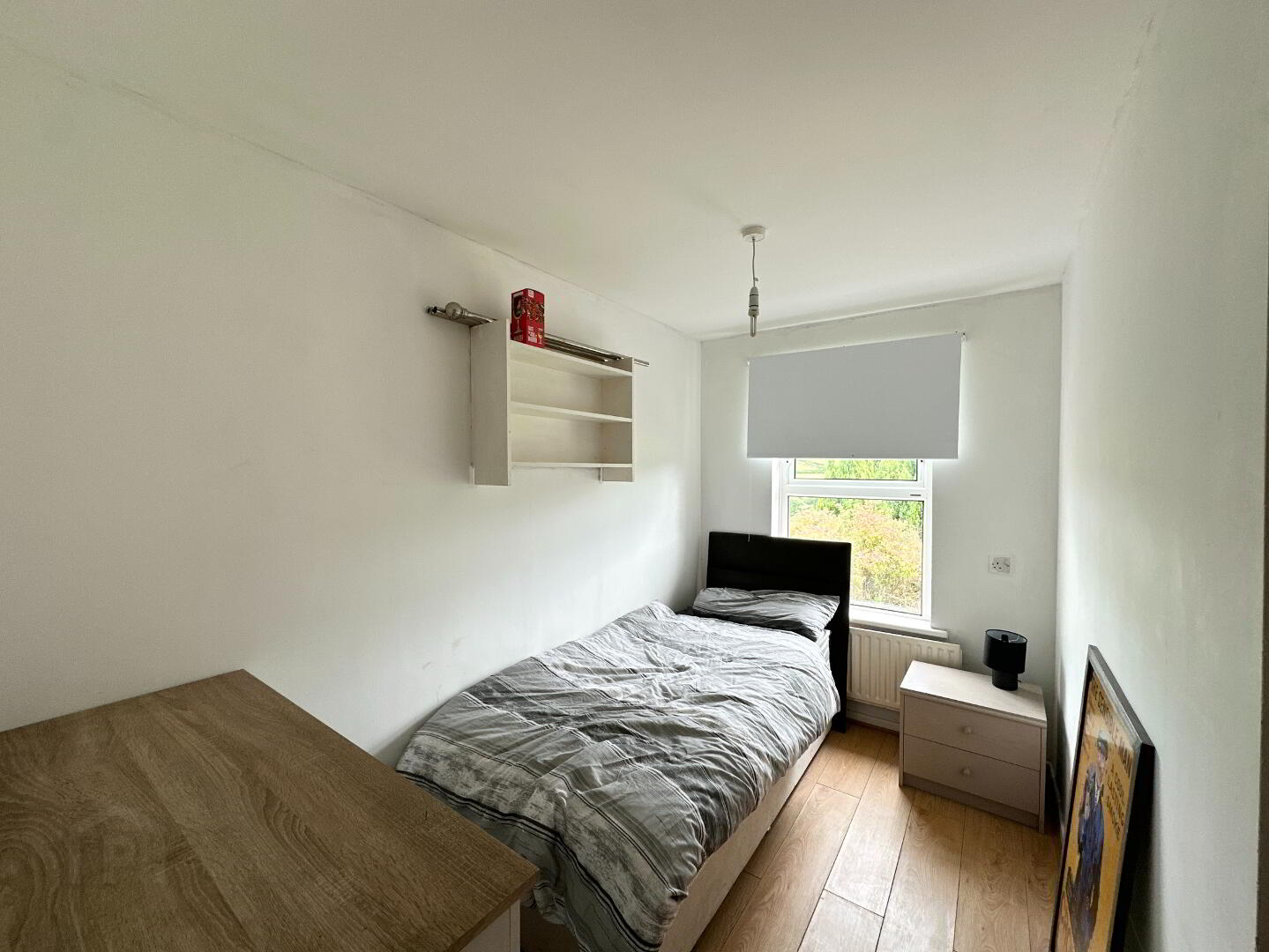 1 Calmor Crescent 10 of 17