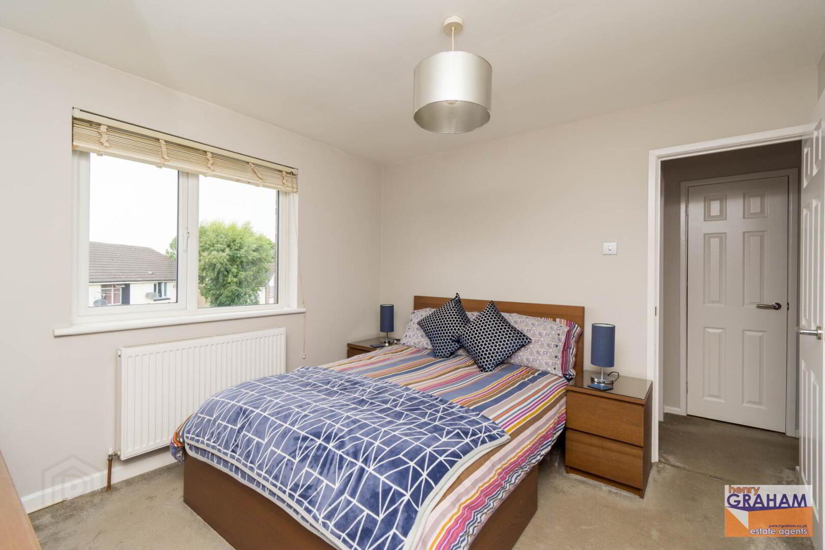8 Warren Grove 12 of 17