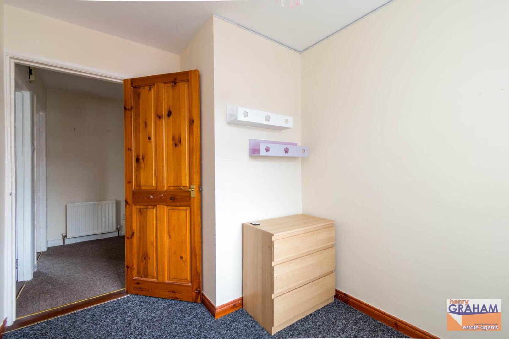 37 Hillview Park 11 of 13