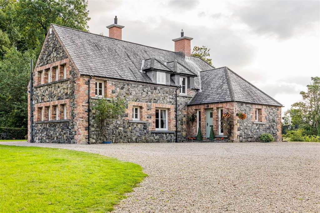 Millbrae House & Lodges, 3 Tullyrusk Road 2 of 52