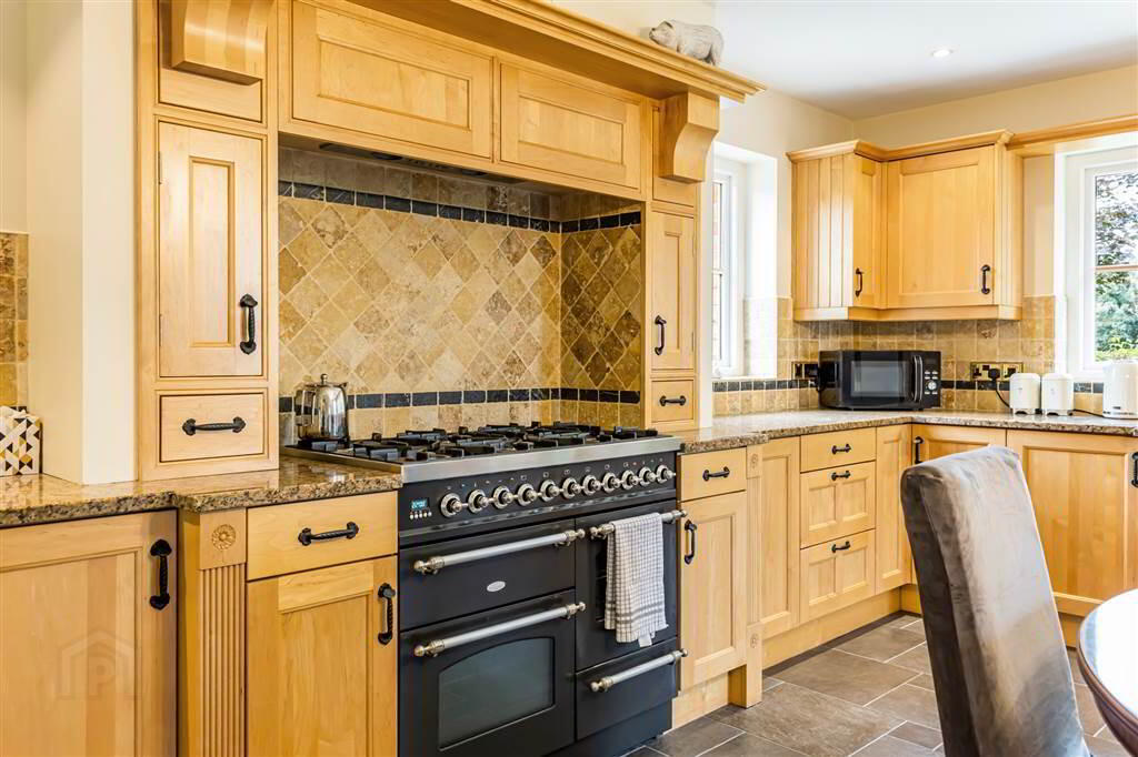 Millbrae House & Lodges, 3 Tullyrusk Road 12 of 52