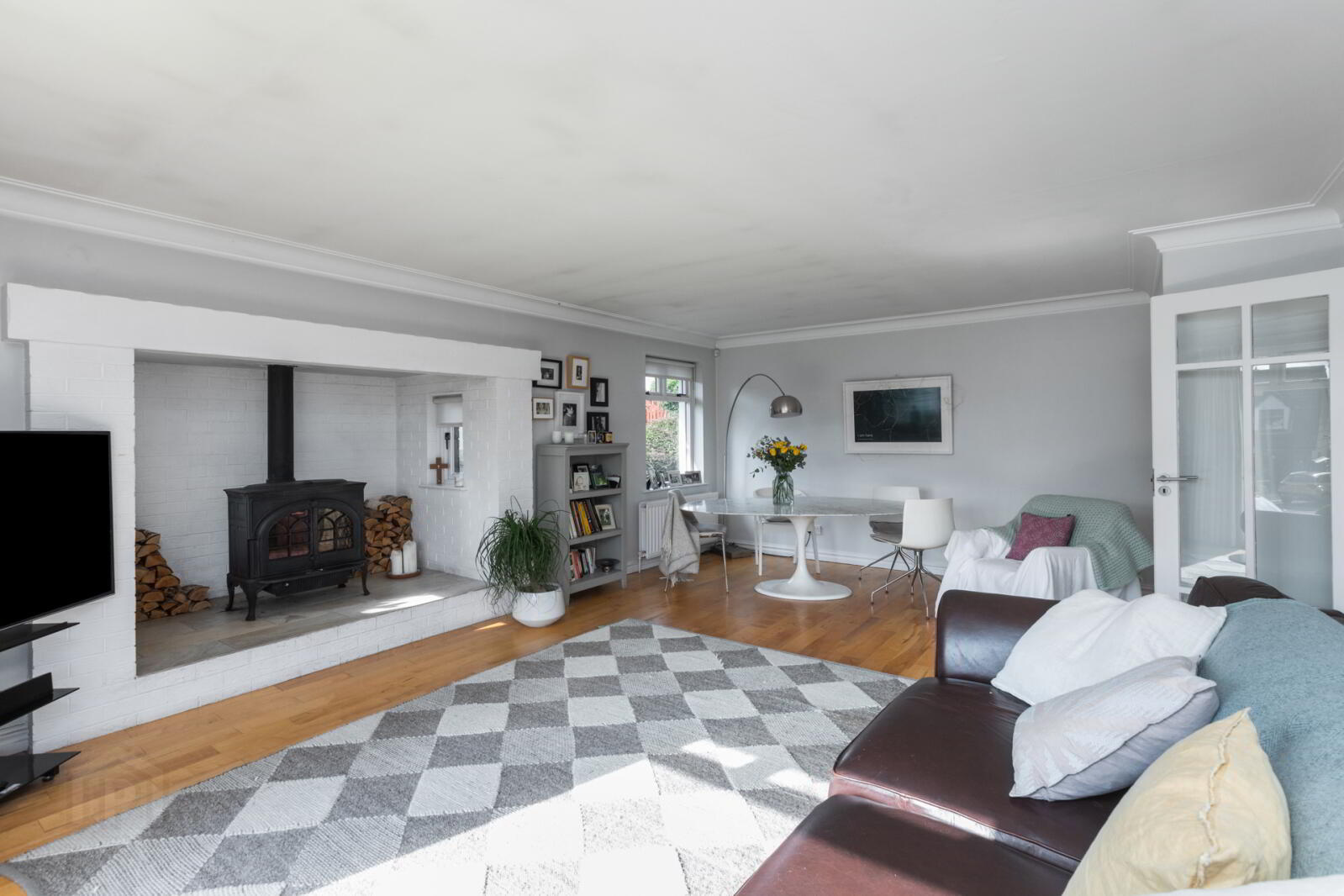 18 Croft Hill 4 of 27