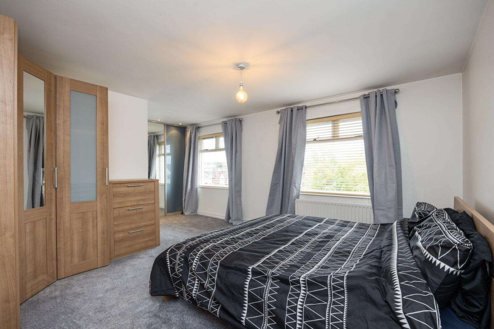 18 Croft Hill 17 of 27