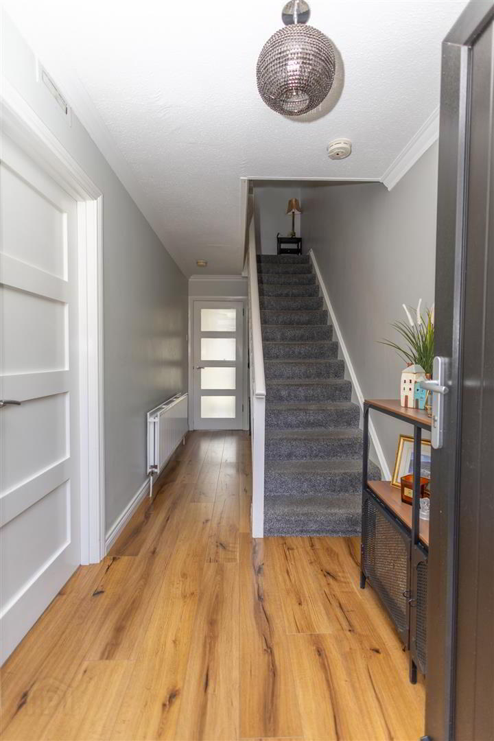 68 Dunwellan Park 2 of 30