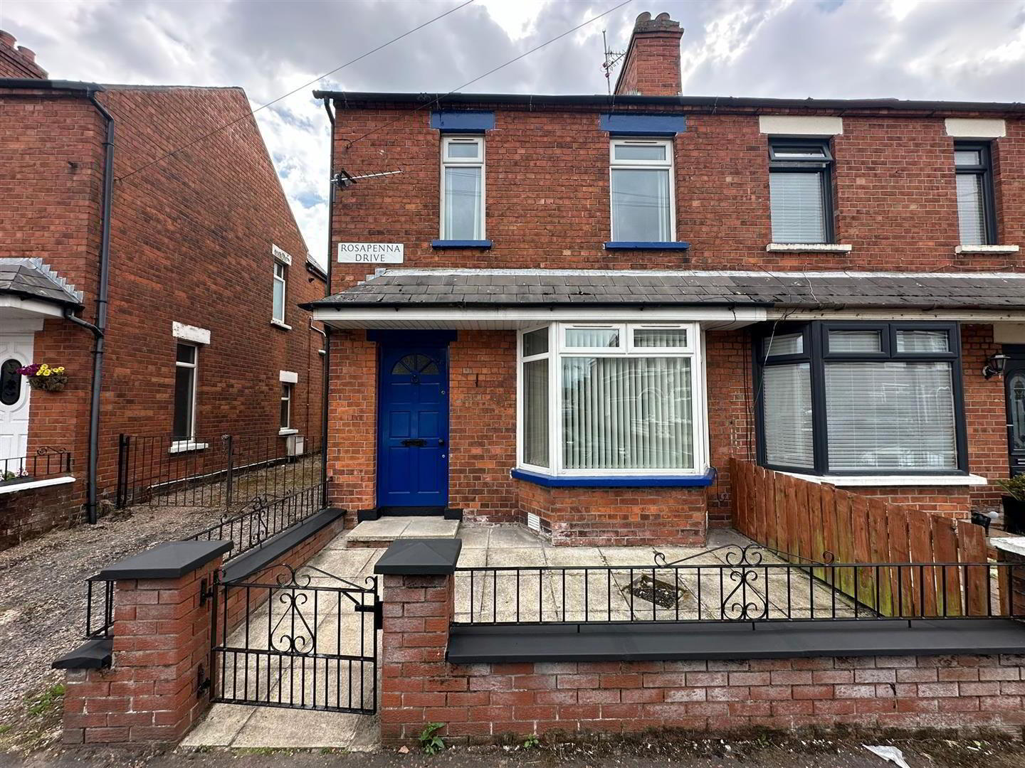 26 Rosapenna Drive 1 of 12