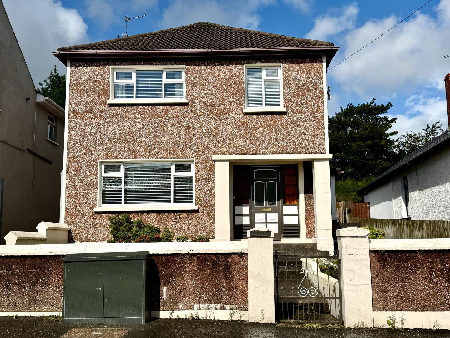 51a Marlborough Road 2 of 32