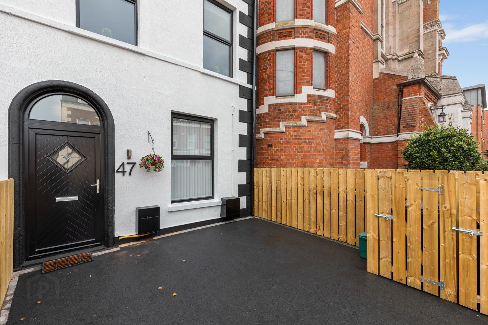 Unit 1, 47 Castlereagh Street 3 of 23