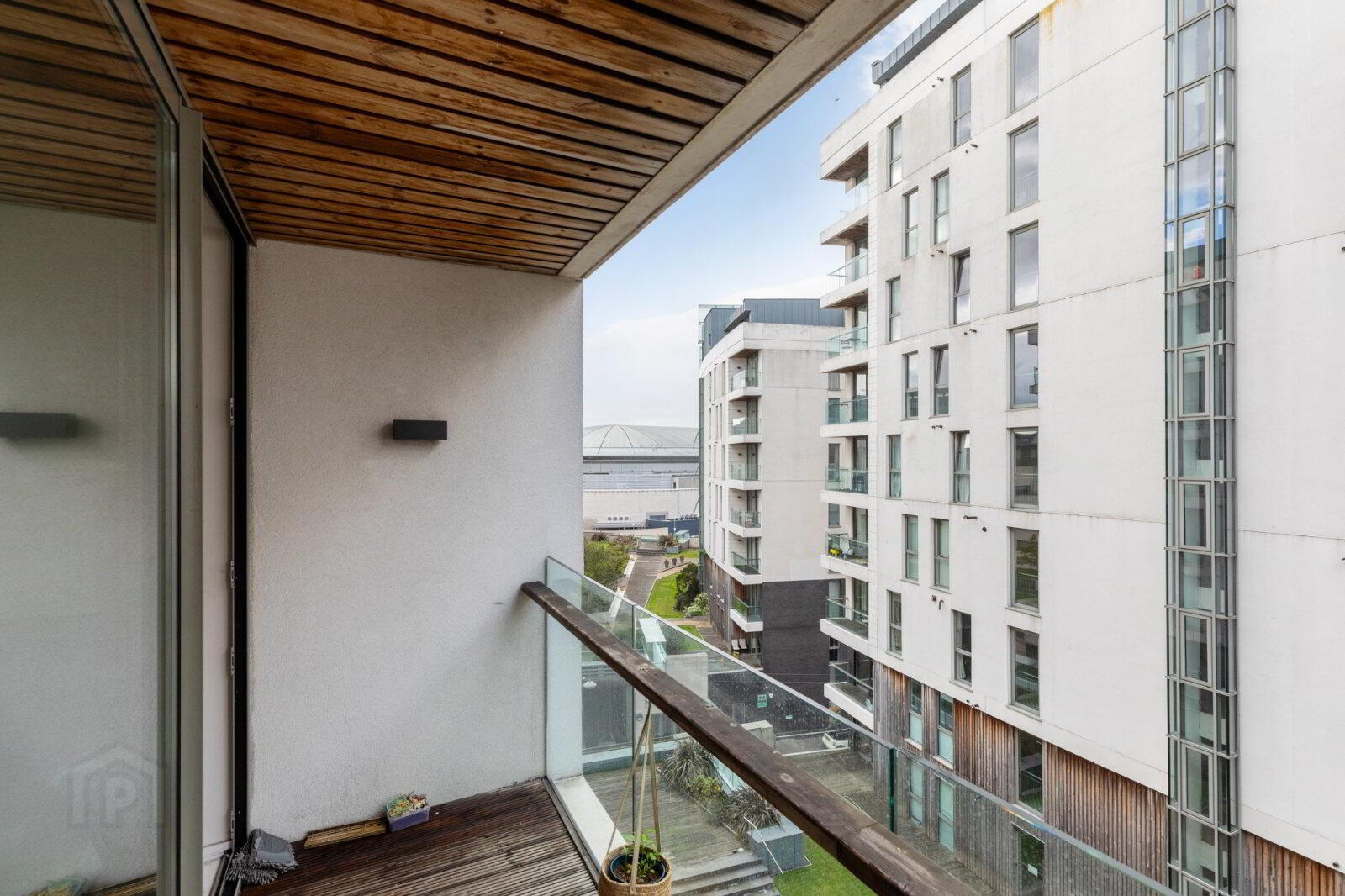 Apartment 5.30 The Arc 2e Queens Road 4 of 7