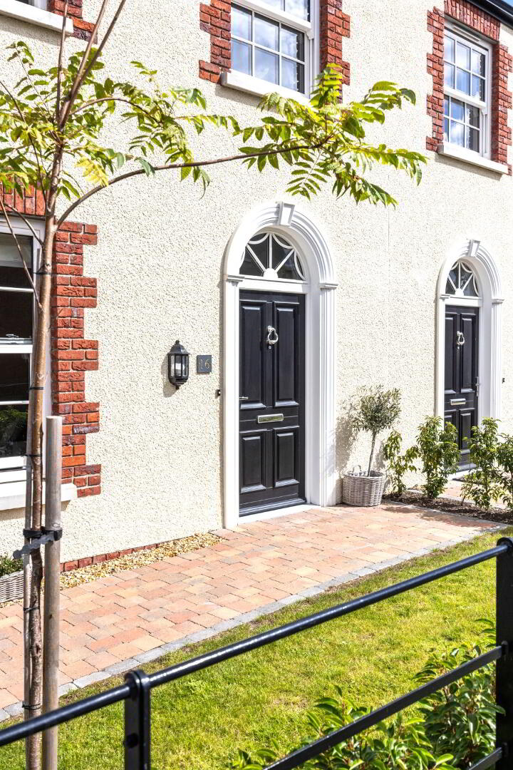 16 Governors Gate Demesne 2 of 46