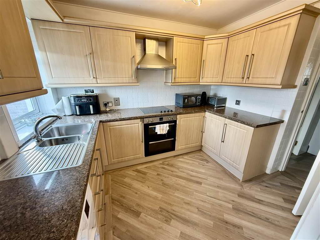 20 Lissan Close 7 of 14