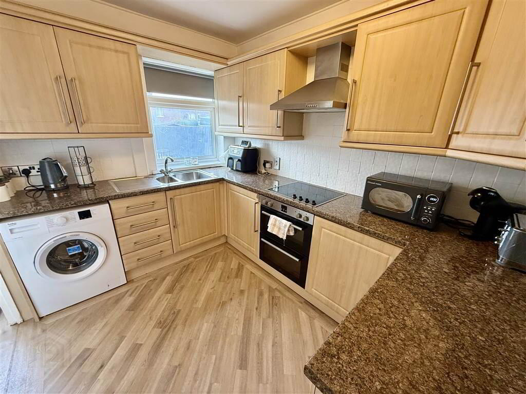 20 Lissan Close 8 of 14