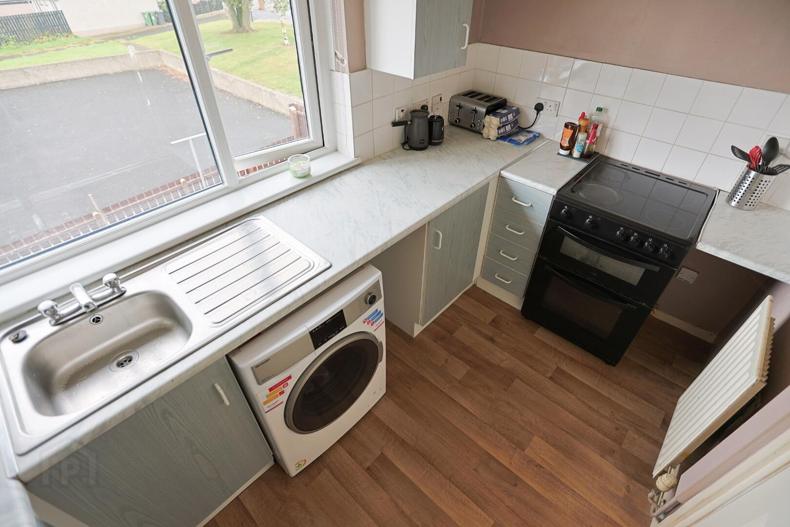 Unit B, 2 Tullyroan Gardens 16 of 18