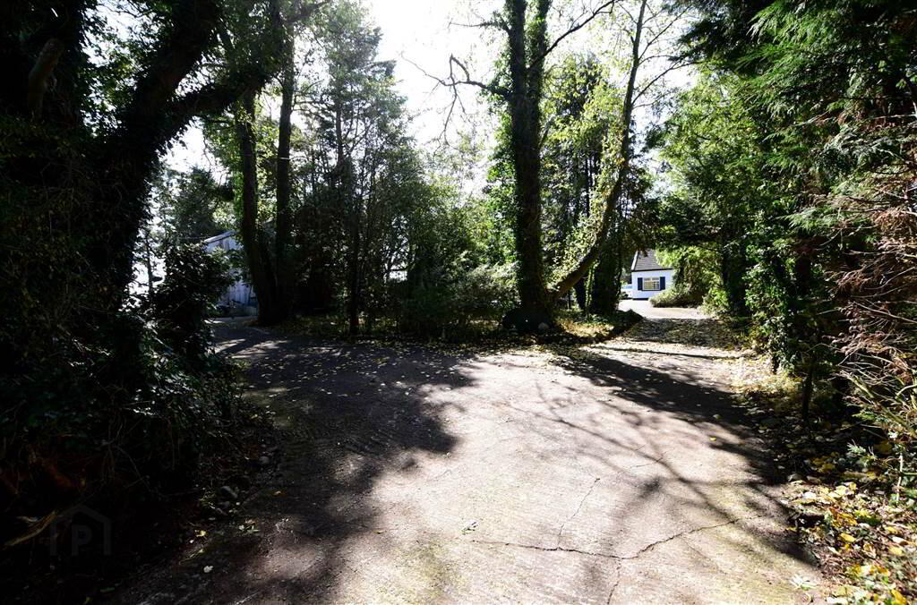 C House, Outbuildings Set On Six Acres, 10 Kilbright Road 4 of 40