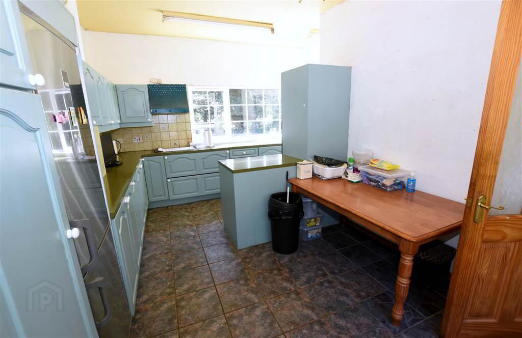 C House, Outbuildings Set On Six Acres, 10 Kilbright Road 18 of 40