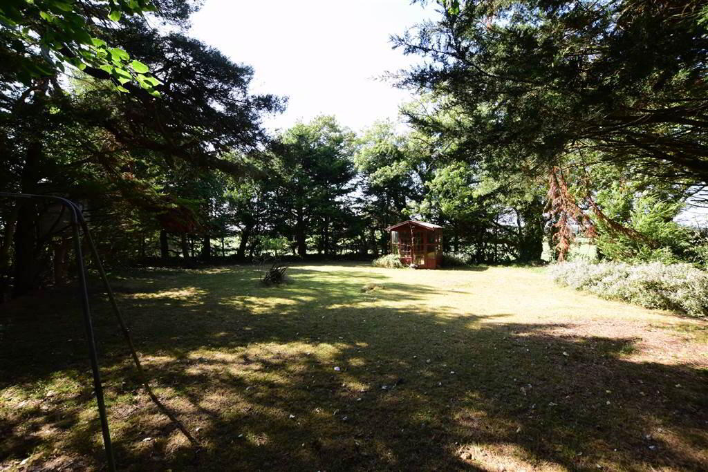 C House, Outbuildings Set On Six Acres, 10 Kilbright Road 28 of 40