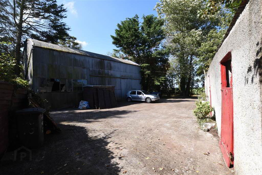 C House, Outbuildings Set On Six Acres, 10 Kilbright Road 32 of 40