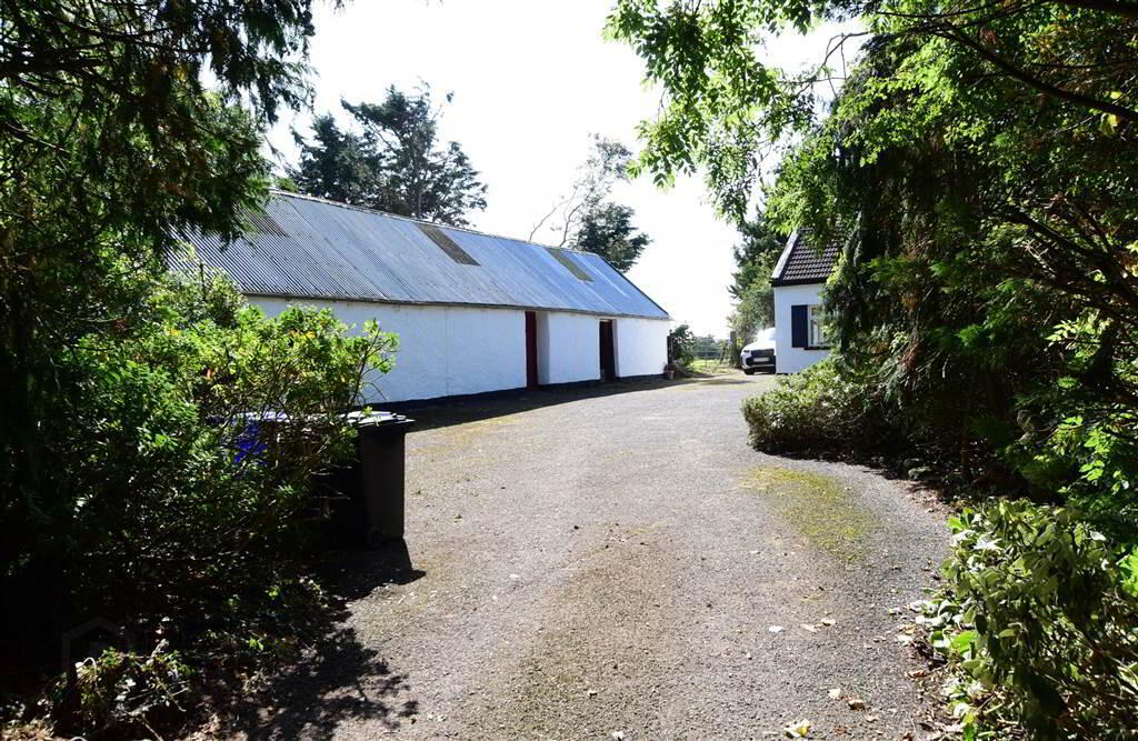 C House, Outbuildings Set On Six Acres, 10 Kilbright Road 33 of 40