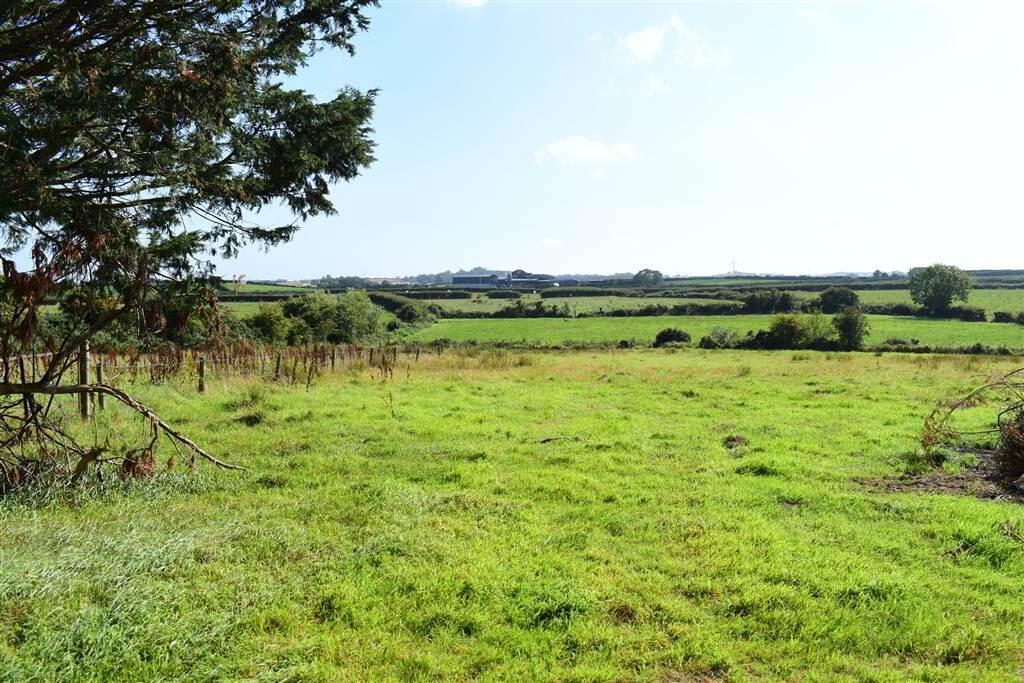 C House, Outbuildings Set On Six Acres, 10 Kilbright Road 40 of 40