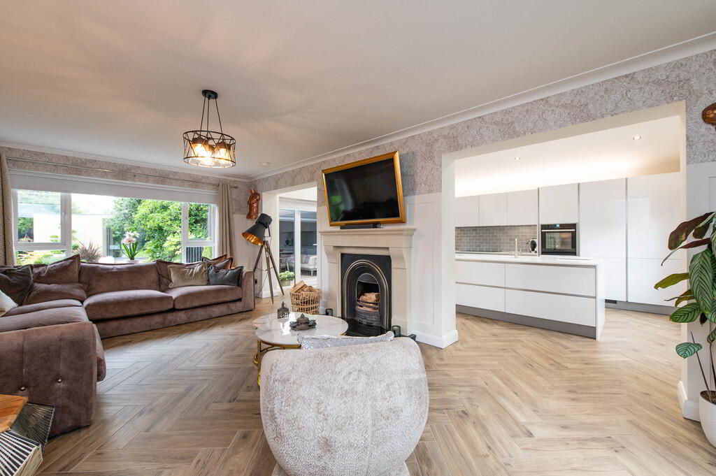 'Railway Lodge', 103 Jordanstown Road 7 of 51