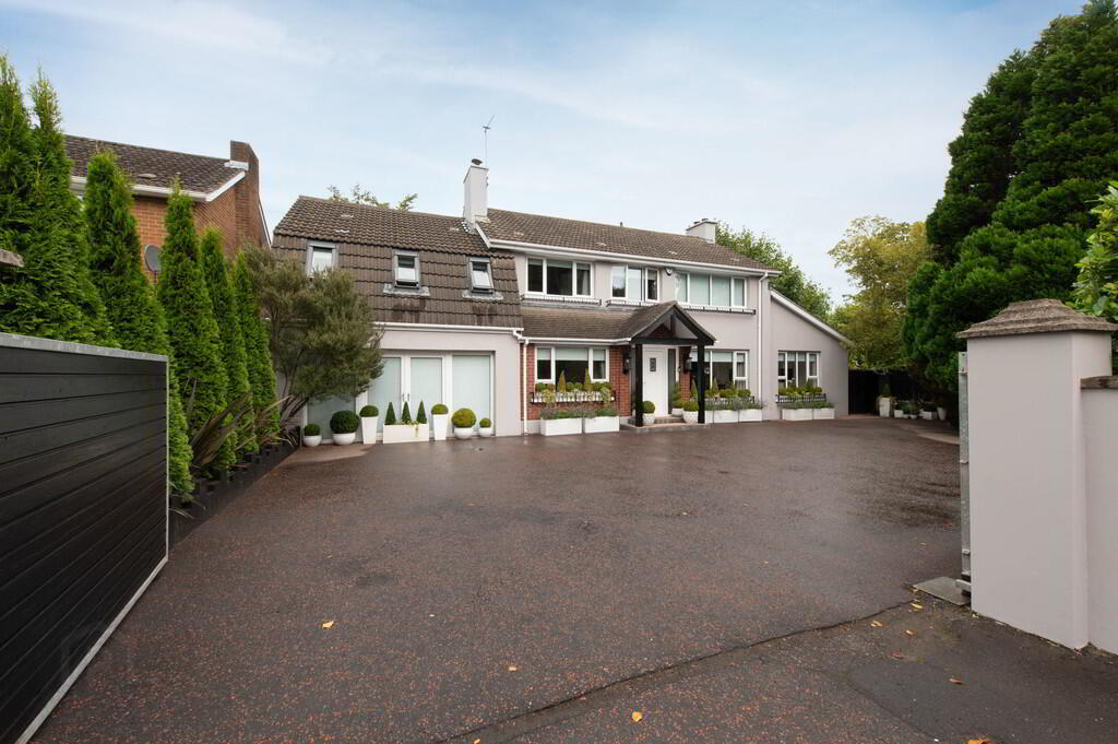 'Railway Lodge', 103 Jordanstown Road 1 of 51