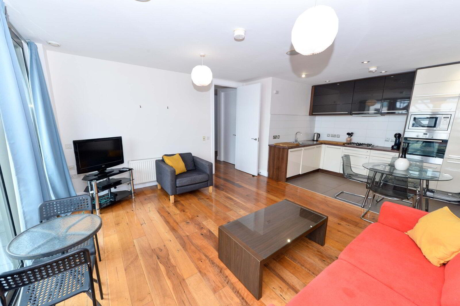 Apartment 9.38 The Arc 2i Queens Road 6 of 16