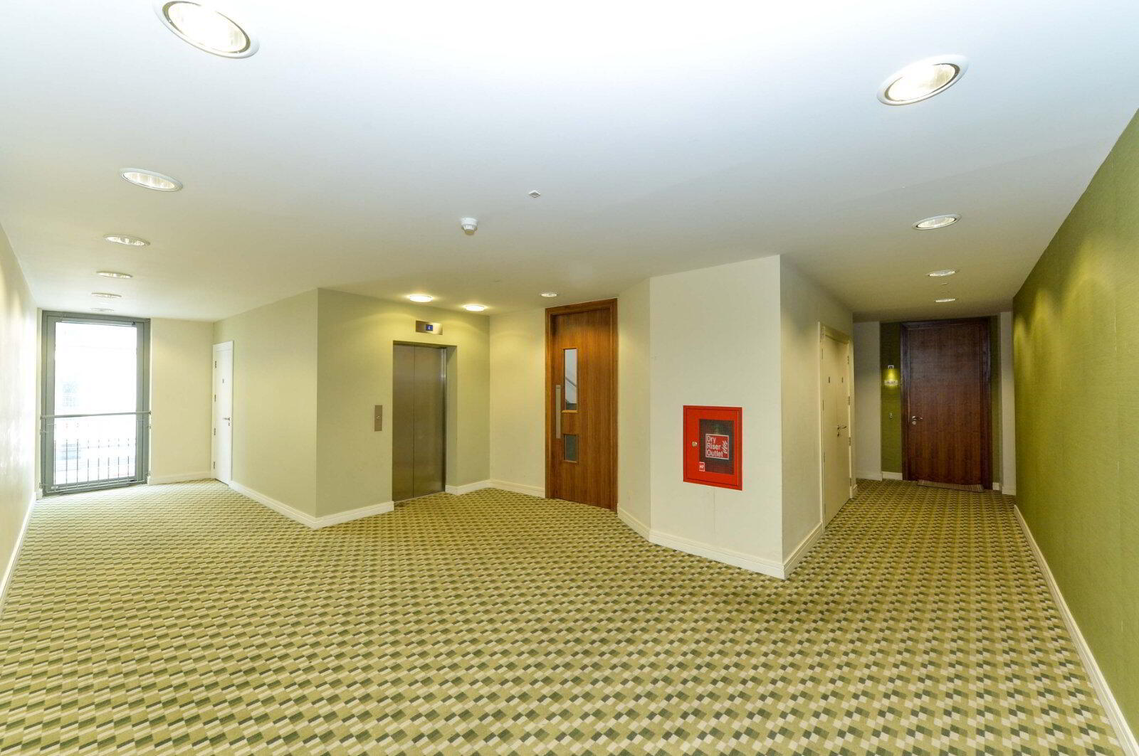 Apartment 9.38 The Arc 2i Queens Road 14 of 16