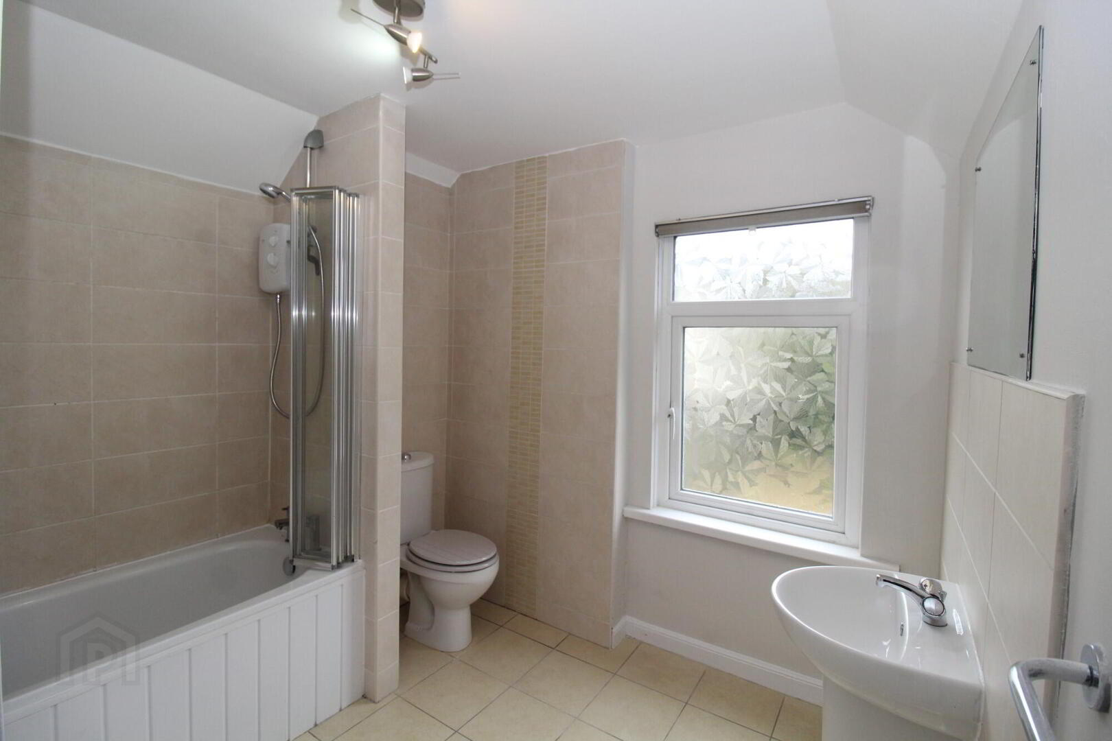 21 Beatrice Road 7 of 15