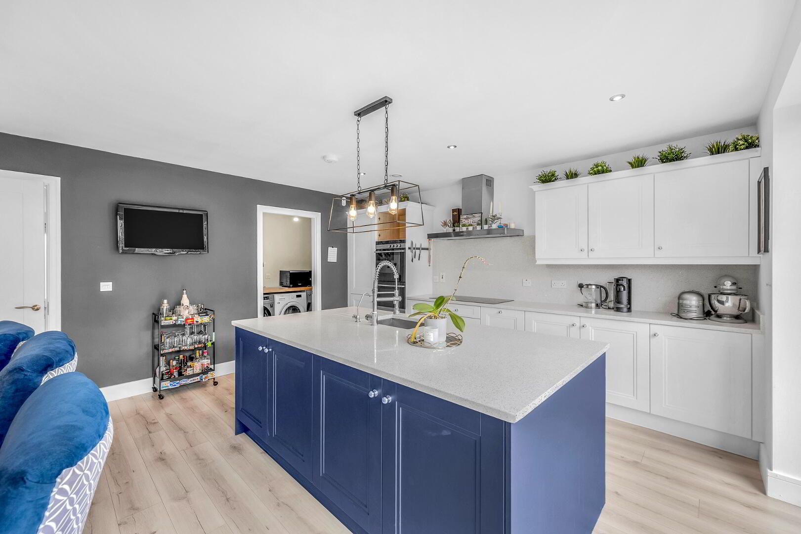 36 Knightsgate Avenue 11 of 24