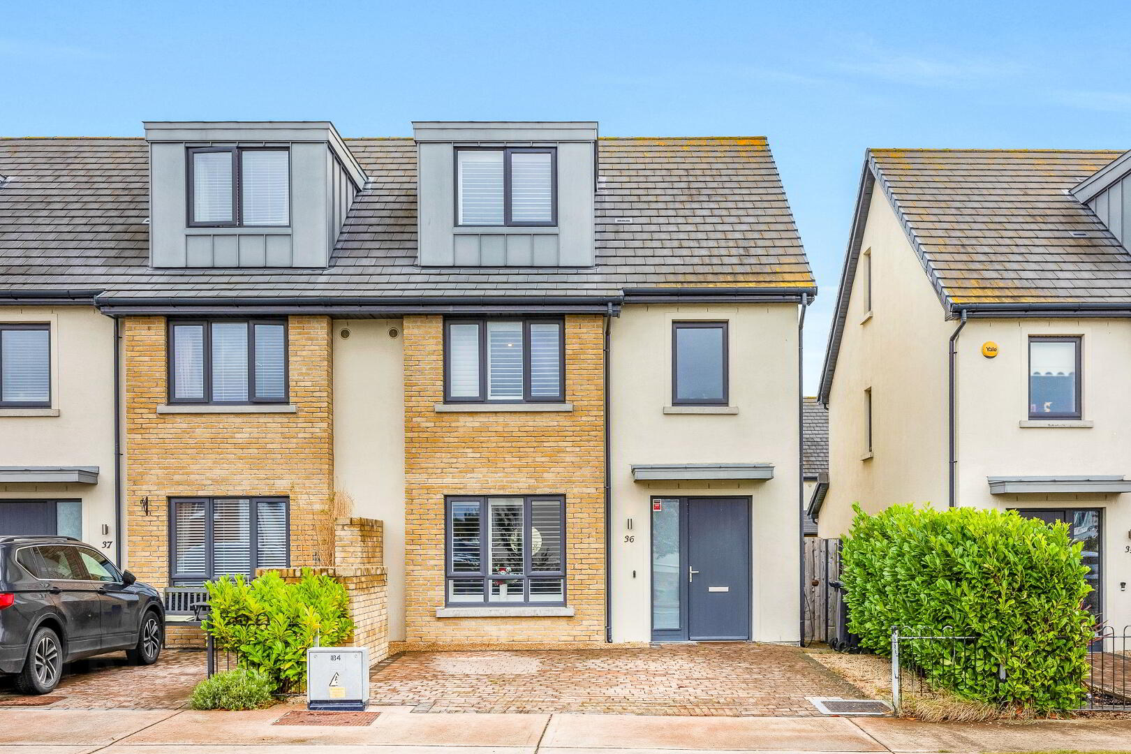 36 Knightsgate Avenue 1 of 24