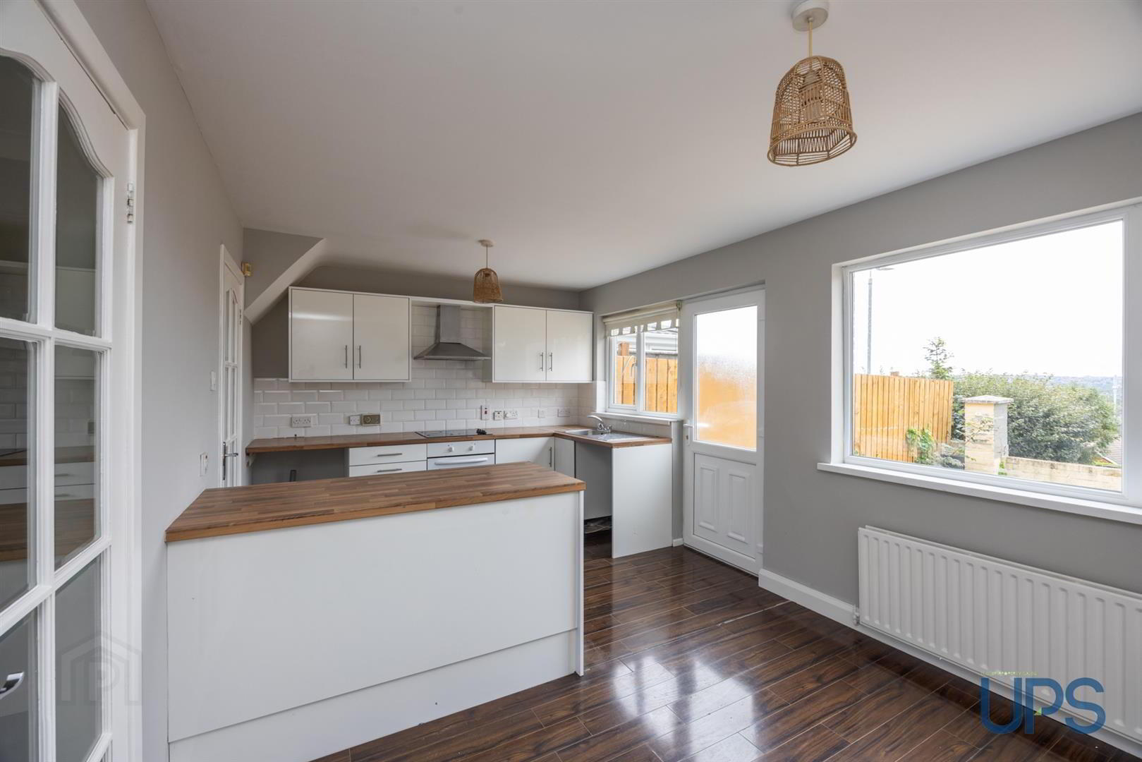 8 Hillhead Heights 7 of 31