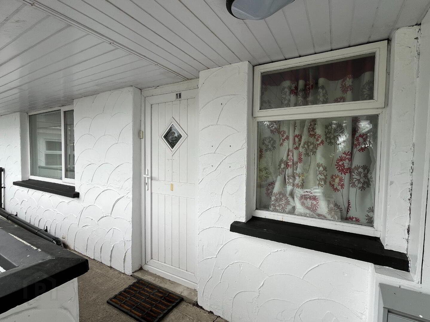 property description image