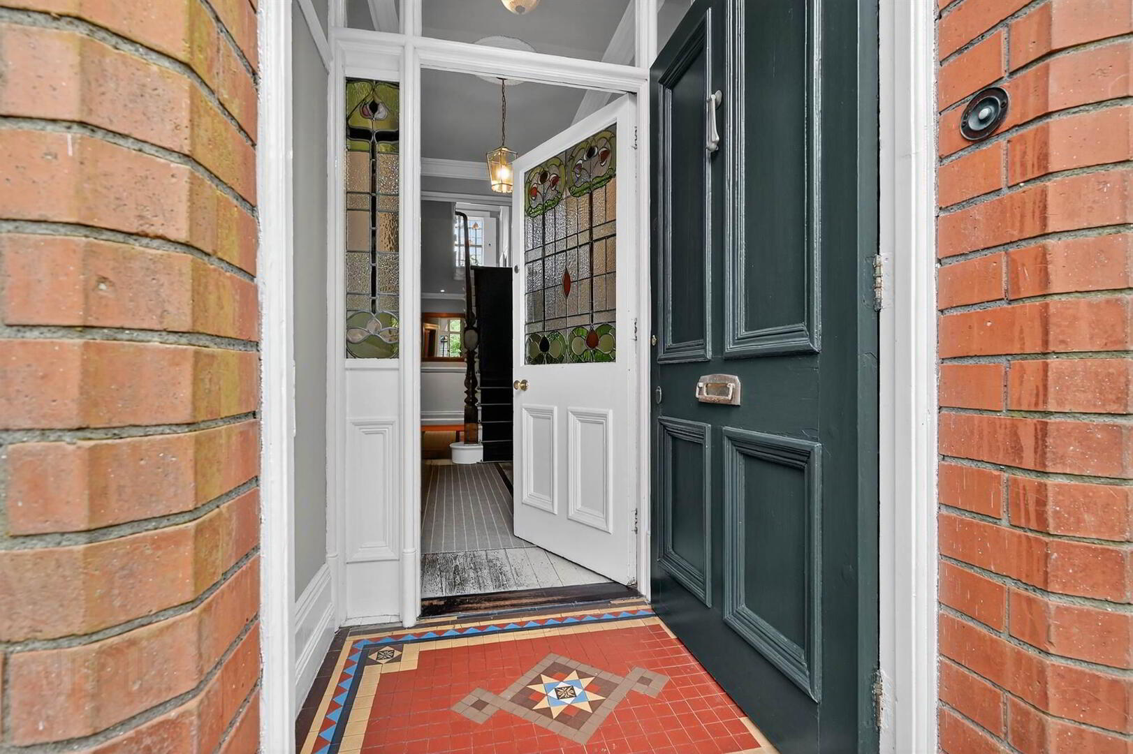 79 Osborne Park 3 of 27
