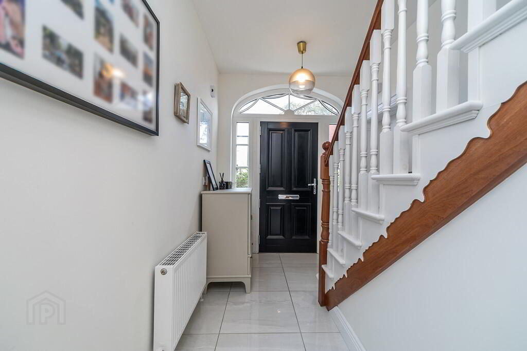 52 Governors Gate Demesne 3 of 37