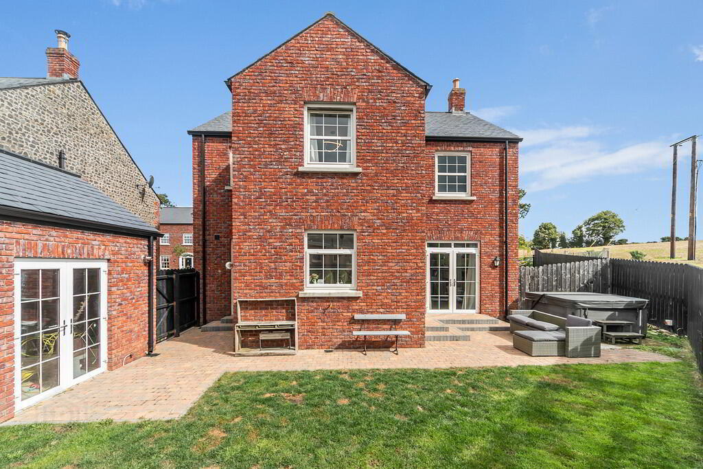 52 Governors Gate Demesne 34 of 37