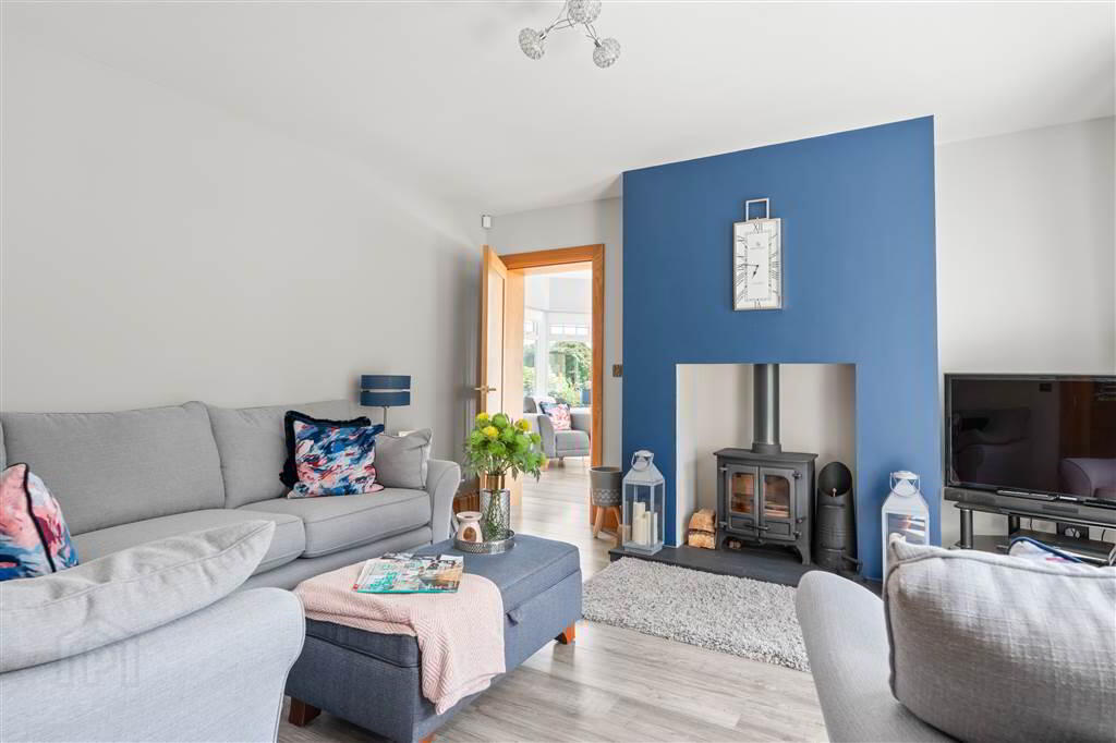 112 Glebe Road 6 of 52