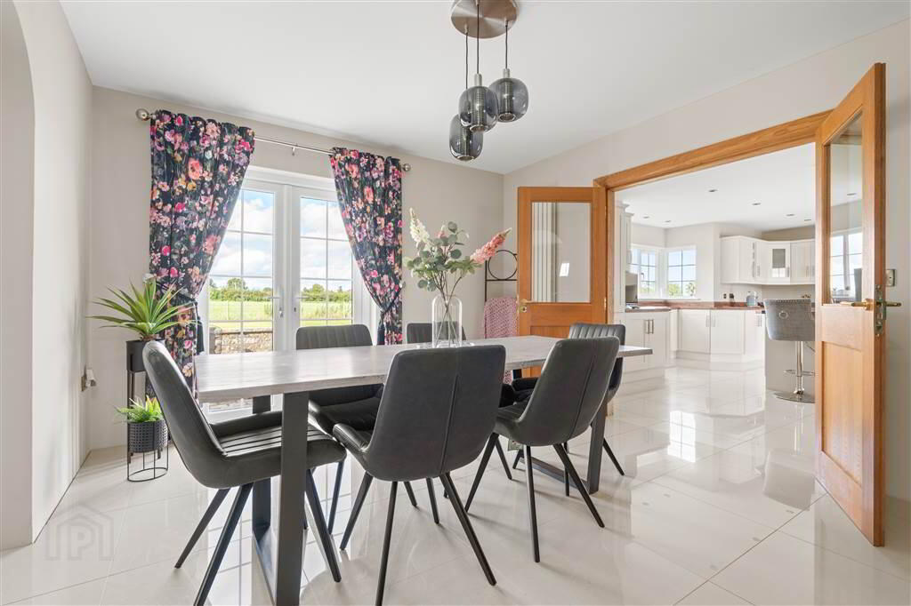 112 Glebe Road 18 of 52